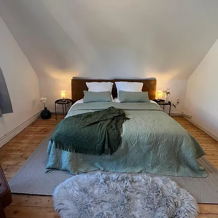 Apartment Ferienvermietung H29 *